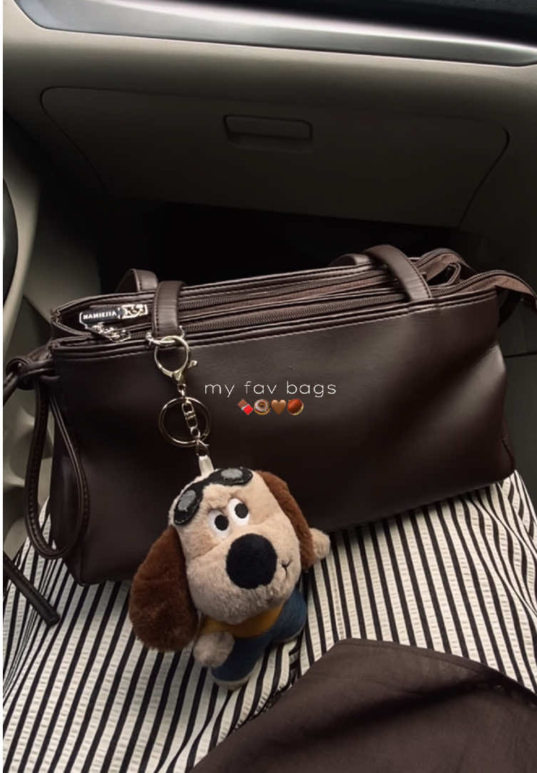 selain muat banyak aku suka warnanya🤎#bag #taswanita #tasbahu #shoulderbag #taswanitamurah 