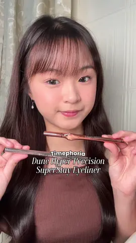 the easiest step for beginners 🫰🏻🫰🏻 eyeliner ini super easy to use karna gripnya yg unique 😯 —— #Eyeliner #timephoria 