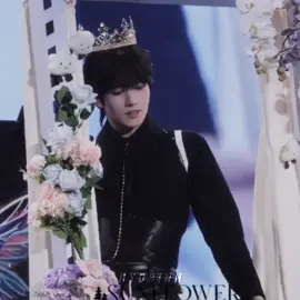 indahnya manusia satu inii🥺💗💗 pretty top jaya jaya❤️‍🔥 #xingqiu #huangxing #qiudingjie #desire4 #fypage