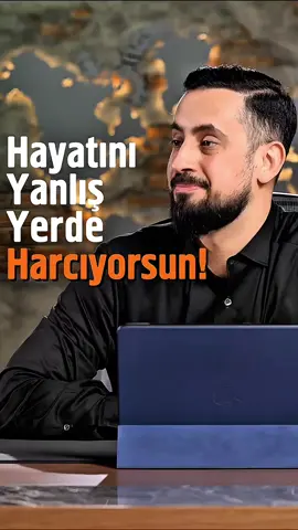 Hayatını Yanlış Yerde Harcıyorsun! YouTube'a Bu Başlığı Yazarak Uzun Haline Ulaşabilirsiniz👇 Hz. Muhammed'in (asm) Hayatı -Hz. Ömer (ra) Ve Hz. Hamza'nın (ra) İman Edişi - Bölüm 11