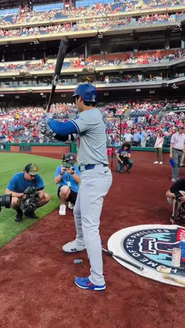 I love Shohei Otani, he's in teresting.#shoheiohtani#o htani#baseball#MLB#typ