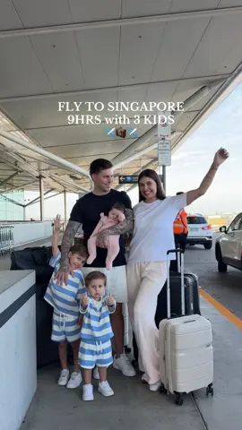 Fly 9hrs with me with 3 kids to Singapore  ✈️🧳 #flywithme #singaporeairlines #flyingwithkids #flyingwithababy 