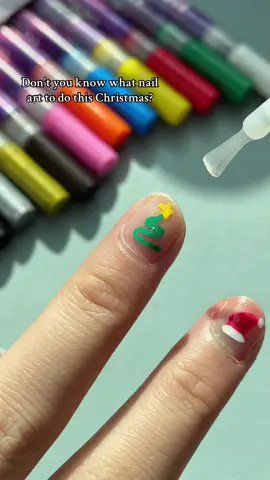 So this bracket painted acrylic pen is a good choice, you can use it to create your personalized nail art for Christmas this year  #nail #DIY #stationery #tiktokshopblackfriday #christmas 