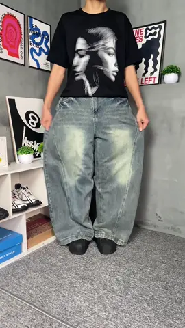 BAGGY ANTI NORAKK!! Rekomendasi baggy jeans cakep dari brand lokal buat upgrade outfit skena atau streatwear lo.                                       #baggyjeans #celanajeans #celanakeren #celanaunisex #outfit 