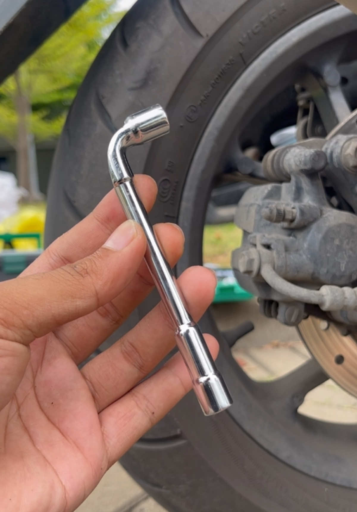 Kunci sok L super praktis dari ISKU siap cabut baut/baut yang panjang dan diruang sempit 🔥🔥🔥 #iskutools #kuncisok 