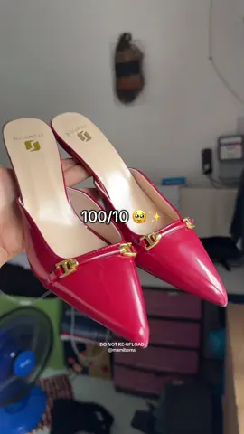 This heels is so pretty and classy! 100/10 for this! 🥹✨ #classyheels #highheels #heelsforwomen #pointedheels #elegantheels 