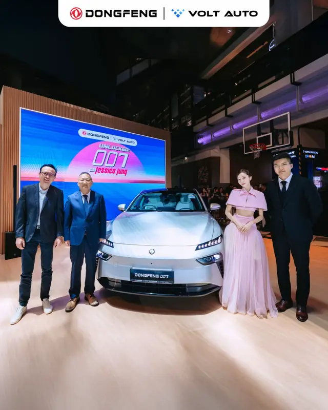 Thank you, Singapore. 💫 The grand unveiling of the Dongfeng 007 with Jessica Jung marks a milestone for Dongfeng by Volt Auto, where technology, design, and emotions converge. To everyone who joined us at #UNLOCKED007withJESSICAJUNG, your excitement, energy, and spirit made history with us. What began on that stage ignited something greater: A new way of connecting with the cars we drive and the emotions that move us. Here’s to the future of feeling: Unlocked. — Discover the new language of electric performance: The Dongfeng 007, now officially launched. Discover why it’s #BuiltToFeel — visit dongfeng.sg or the link in our bio. Dongfeng by Volt Auto Showroom: • Tai Seng Exchange, 1 Tai Seng Avenue #01-23/24, Singapore 536464 • Monday - Sunday, PH: 10.00am - 6.00pm 💬 WhatsApp us to learn more, link in bio. #DongfengSG #Dongfeng007