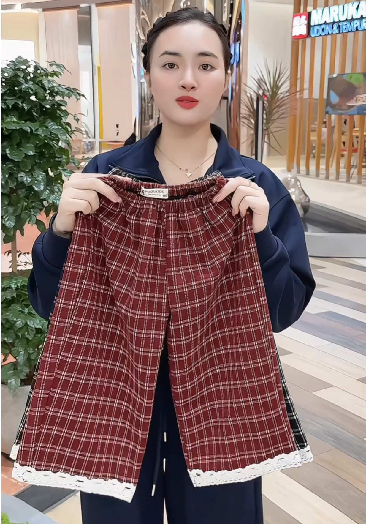 Quần kẻ dạ lông 