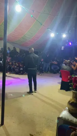 #شعب_الصيني_ماله_حل😂😂 #تصميم_فيديوهات🎶🎤🎬 @🎧chikh🎤 adda🎙️officiel @شيخ لخضر جن البحر @كوماصو تيارتي 