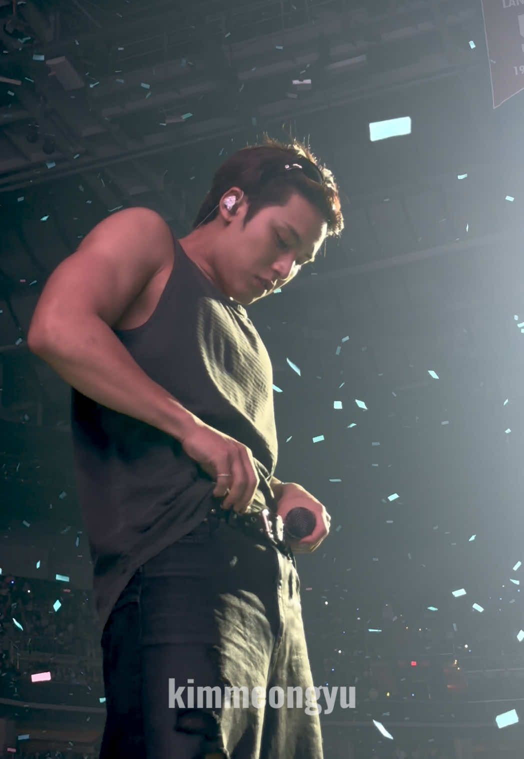 나쁜 남자🫣 #세븐틴 #SEVENTEEN #민규 #mingyu #kimmingyu 