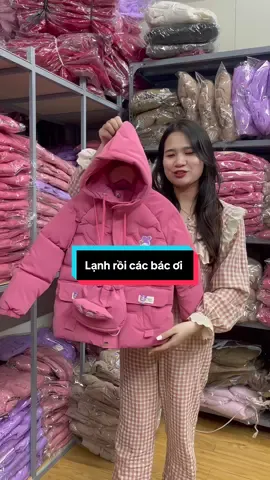 Lạnh rồi các bác ơi #aokhoacchobe #melody #kuromi #beyeu #viral 