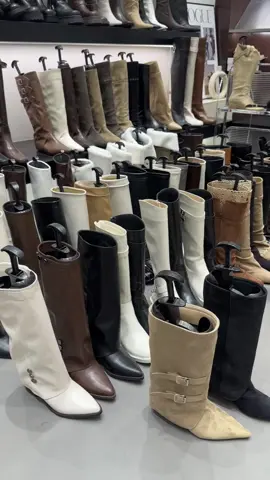 Chị em đã có BOOT mới chưaaa ?? Nếu chưa thì cứ để em lo 👌🥰 #ORDER Hàng QCCC đẹp đến từng chi tiết 👌 #COD TOÀN QUỐC. ĐƯỢC KIỂM TRA HÀNG