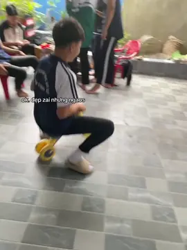 @Tiến Trung💨✈️ #dzaibingaodaiss #xhtiktok #9cbasanyluong #abcxyz 