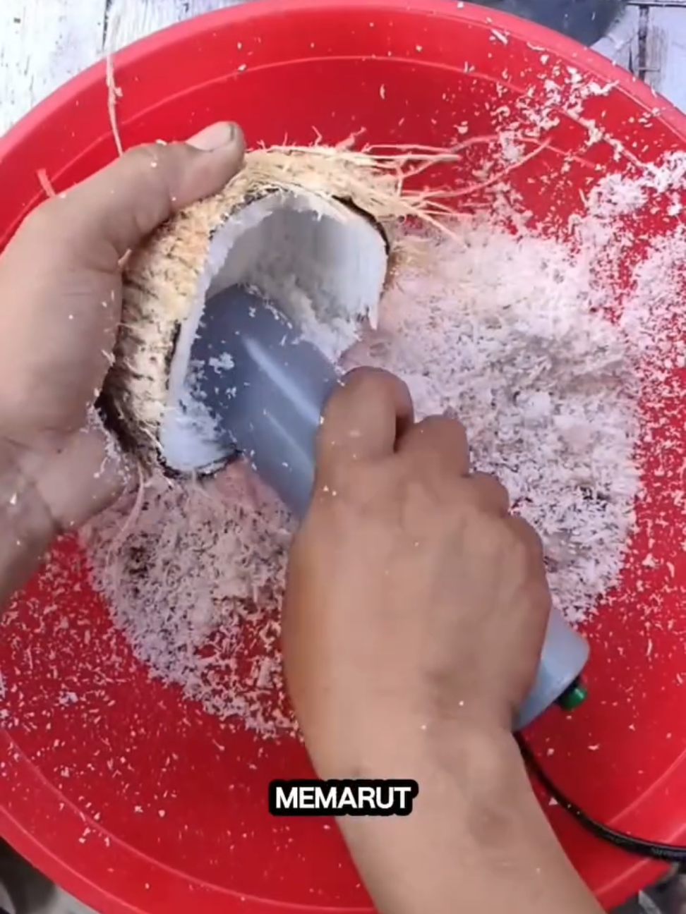 Alat Parut Kelapa Canggih #alatunik #fyppppppppppppppppppppppp #fypviralシ 