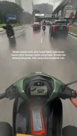 semangat cedok para rider 💪🏻🌧️ #grabkv #grabhubcheras #grabfood #d