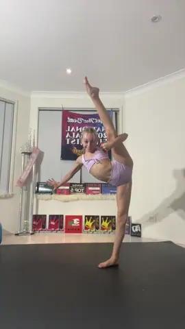 inspo @ashy✨💋  @fivedancewearr 💜 #viral #dance #fyp #tatemcrae #trend 