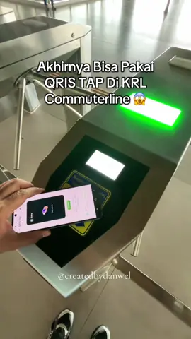 Ada yang sudah sempat cobain QRIS TAP di KRL? 😁 Buat yang belum, bisa pakai GoPay ajaa, lumayan cashbacknya! SAVE biar ga kelupaan yaa 🙌 @GoPay Indonesia #infotransum #krlcommuterline #qristap 