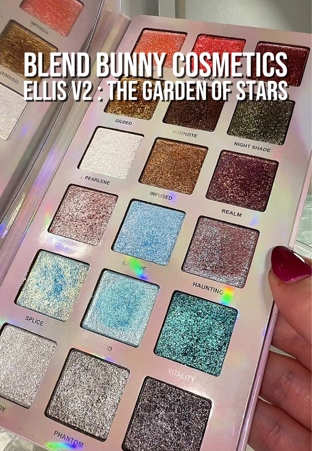 Ellis V2 : the GARDEN OF STARS : 18 Pan Shimmer Eye & Face Palette from @Blend Bunny Cosmetics is an 18‑shade constellation of ethereal tones. These shades dazzle on the eyes, transform when brushed across cheeks or tapped onto lips, weaving starlight into every look. #blendbunnycosmetics #ellisv2gardenofstars #ttsbeautybesties #tiktokshopcreatorpicks #tiktokshopblackfriday 