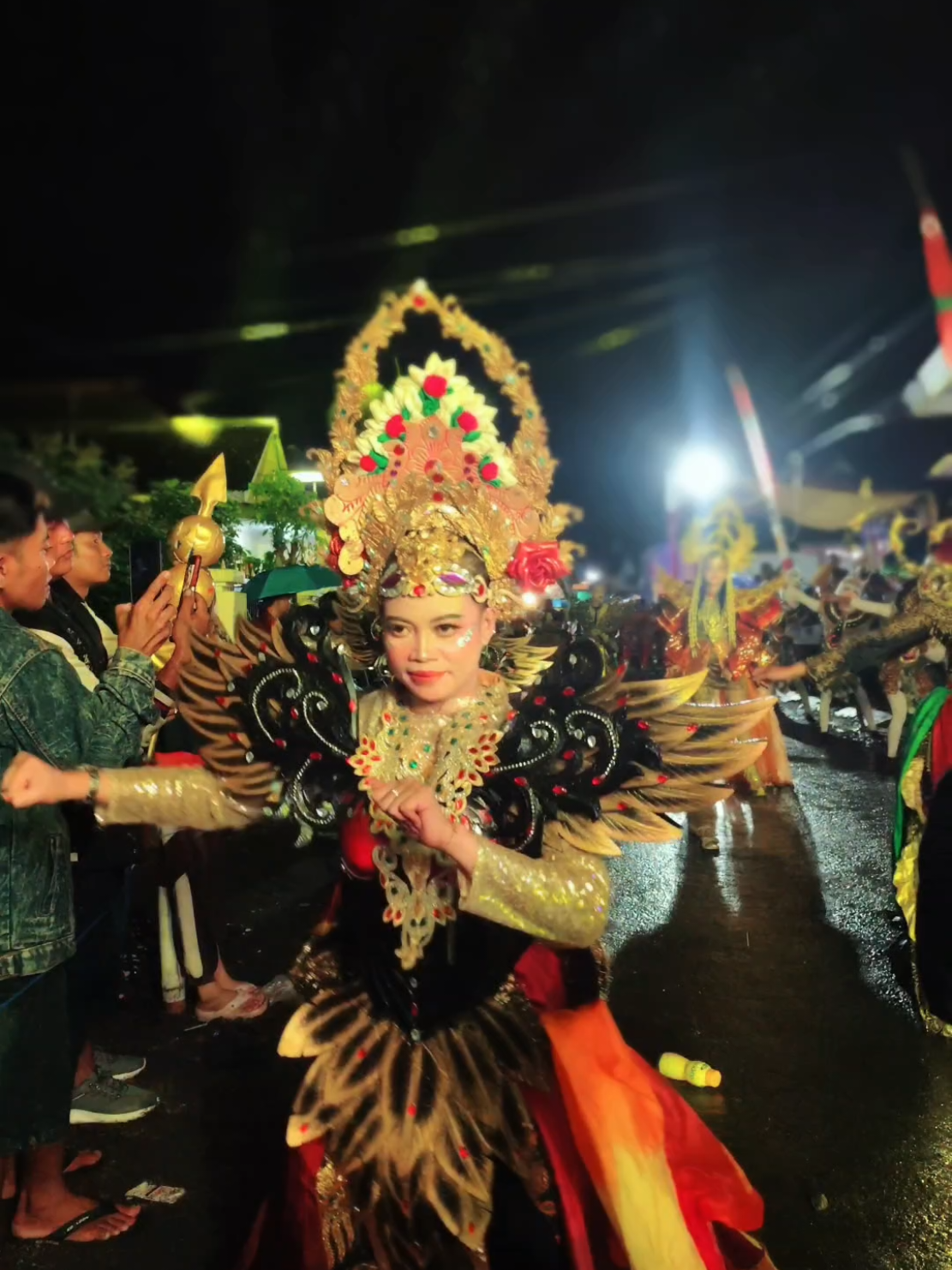 #CapCut karnafal budaya yosowilangun kidul 2025#karnavalyosowilangunkidul2025 #fyppppppppppppppppppppppp #maskotkarnaval 