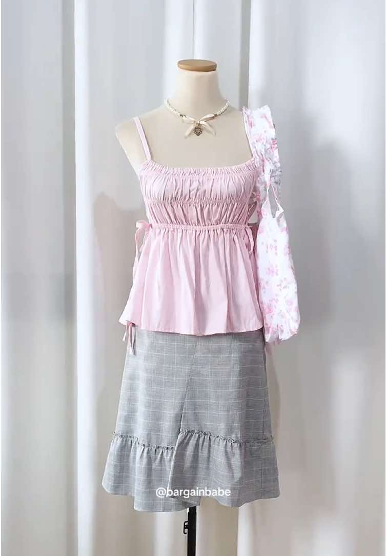 DETAILS // smocked peplum top from tiktokshop. Smocked ung bust area. Adjustable yung strap. Flowy sa ilalim. Linen ung tela and cute and classy tignan. May ribbon sa both sides. Madali bagayan ng bottoms. Comes in multiple colors din. BEST FIT sa XS-MEDIUM. #smocktop #pinktop #peplumtop 