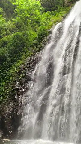 seindah ituu🤯🤩 #curugmuarajaya #wisatamajalengka #fyp #wisataalam #majalengka 