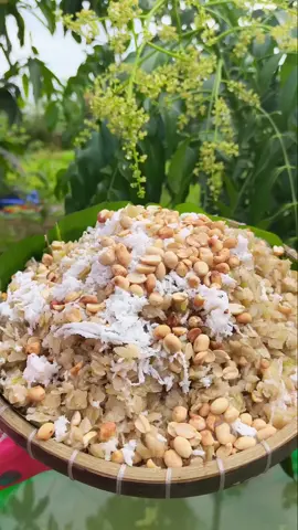 cốm dẹp đặc sản sóc Trăng #xuhuong #dacsanmientay #ancungtiktok😍 #amthuctiktok #foryoupage 