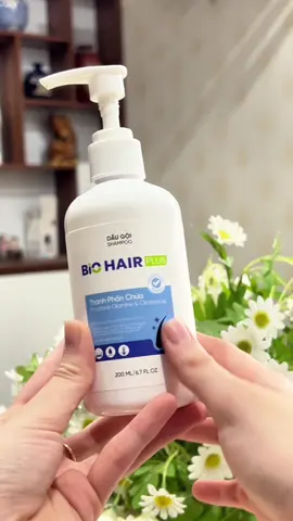 Bị gàu, nấm ngứa da đầu cứ gội dòng Bio Hair Plus này nha, sạch gàu tóc mềm hiệu quả lắm  #BioHairPlus #TriGauTriNam #SachGauHetNgua #DauGoiThaoDuoc #ChamSocToc  