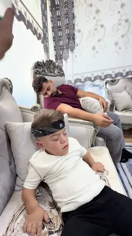 Yahia with fun pranks😂😂😂❤️#kingyahia #yahia #funnyvideos #prank #dwarf 