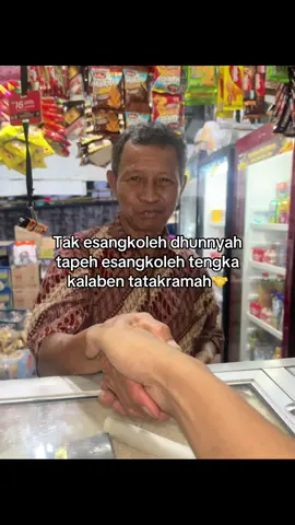 #salambeceansedejeh🙏🙏 #salamsettongdere #katakatamadura #promomakanharian #fyp 