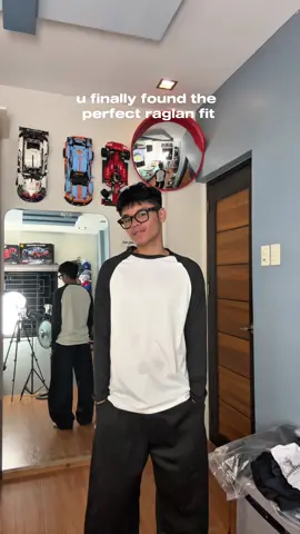 this raglan shirt >>>