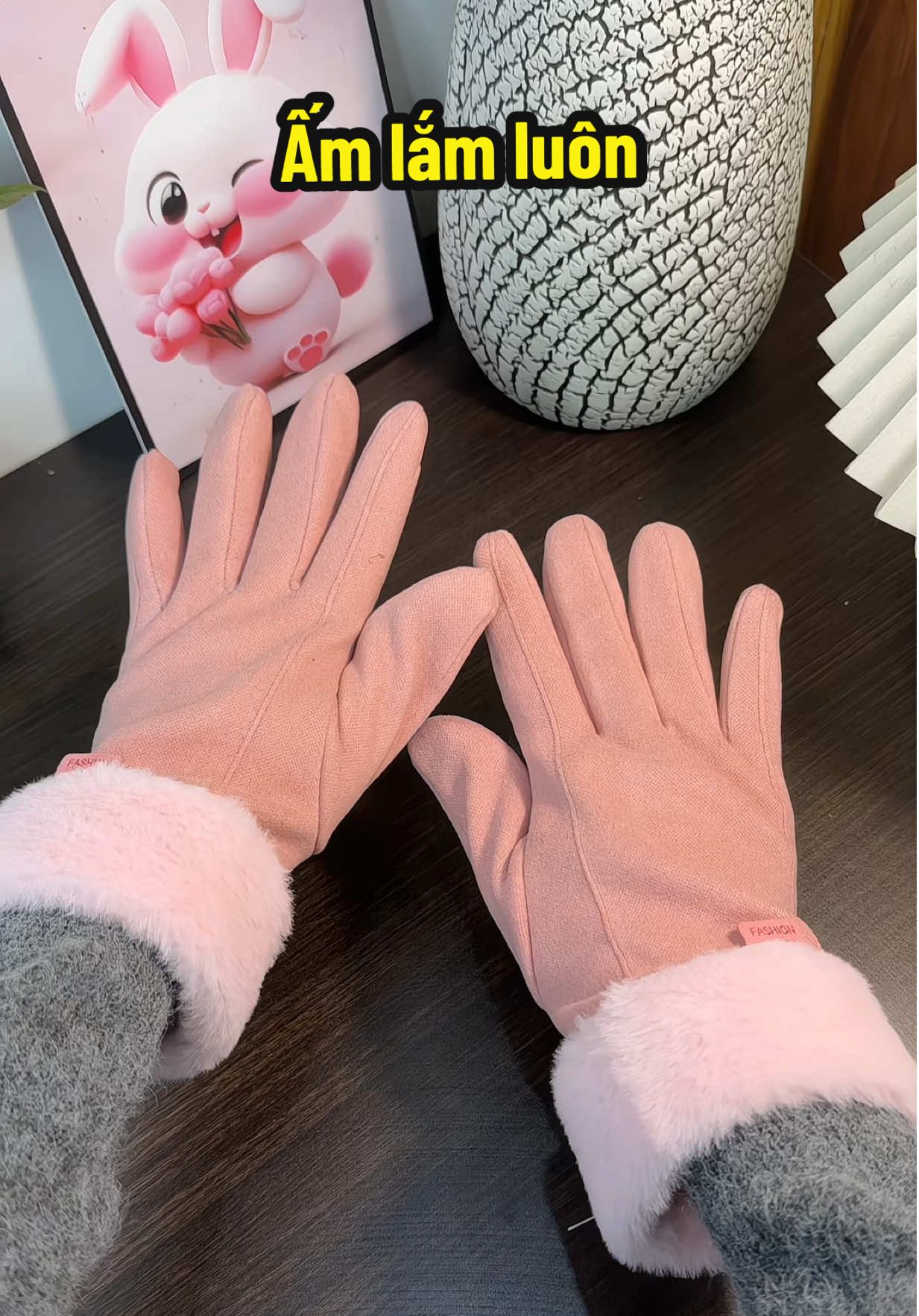 Gang tay giữ ấm mùa đông ấm lắm mà đẹp nữa #gangtaymuadong #gangtay #gangtaylotlong 