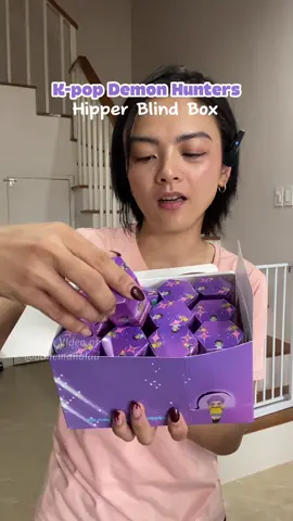 K-pop demon hunters hipper mystery box blind box 12pcs hippers gift idea or pang benta or souvenir idea sa mga binyag or birthdays. #kpopdemonhunters #hippers #mysterybox #blindboxunboxing #hippersforphone 