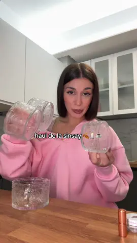 acum am vazut ca au bagat si decoratiunile de craciun 🥹😮‍💨