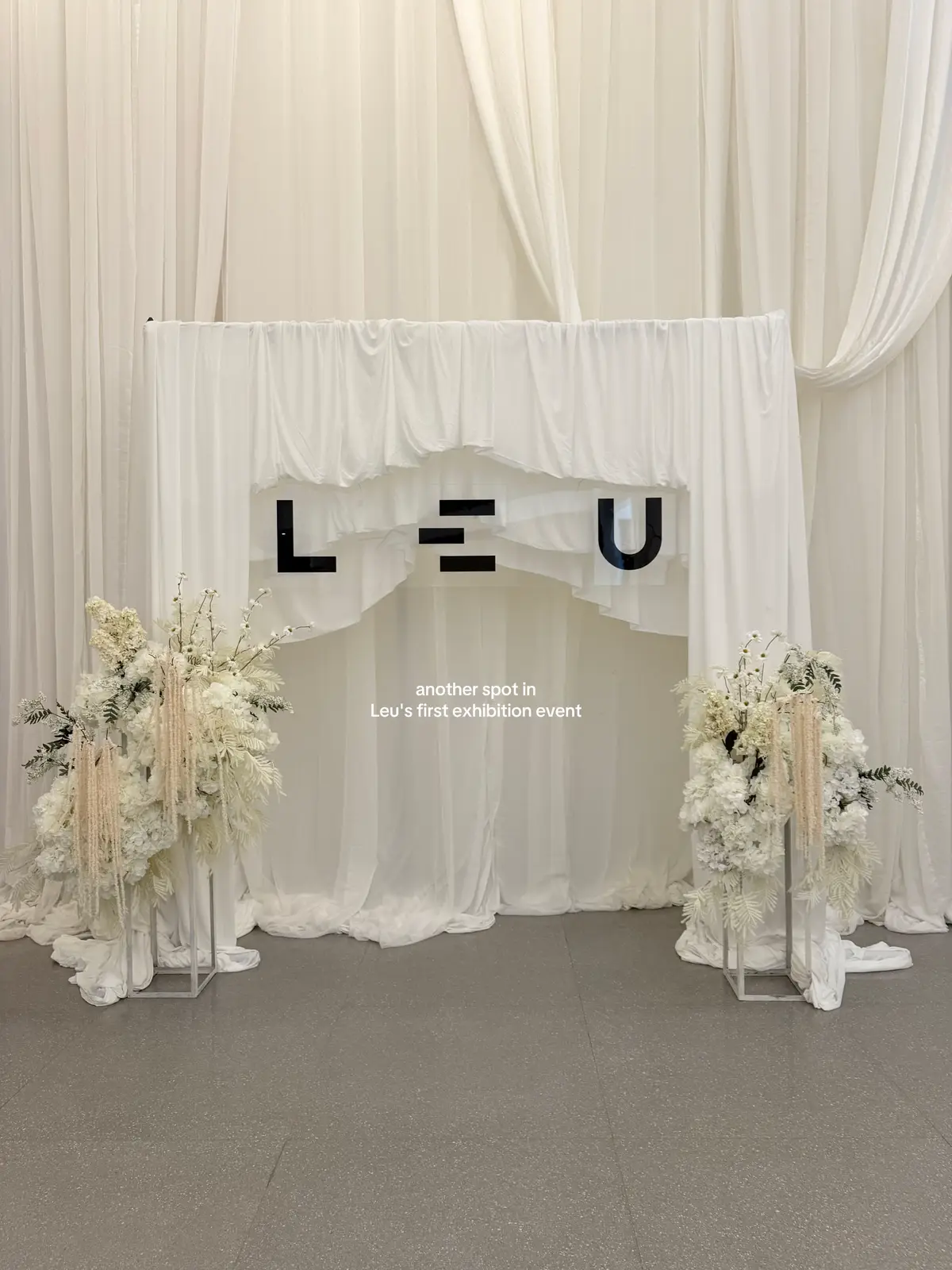 Every detail tells a story. A new beginning unfolds at LEU’s first exhibition where simplicity meets creation 🤍✨ #TheArtOfBeingHer #pashminaleuofficial 