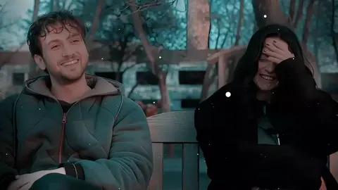 تحبني شهر وتفارق سنه#تصميم_فيديوهات🎶🎤🎬 #اغاني_يمنيه #fyp #viral 