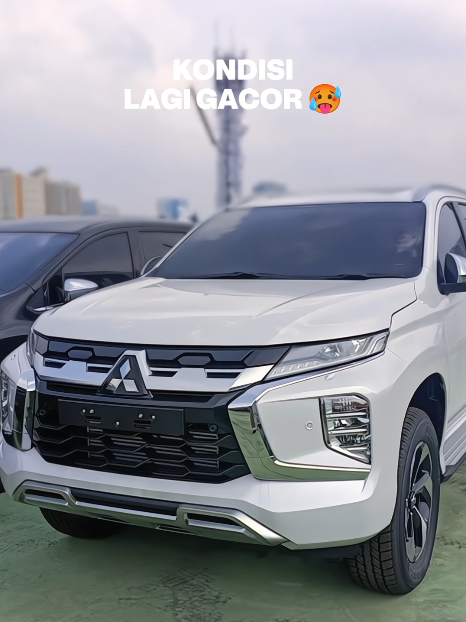 #CapCut Promo Akhir Tahun Mitsubishi Pajero Sport Dakar 4x2 AT - Quartz White Pearl Nett OTR JKT : 618,300,000 #fyp #pajerosport #mitsubishipajero #pajerodakar 