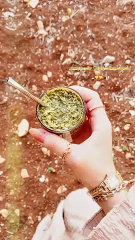 عم ارجف لهيك التصوير مش ثابت 🥲💛.  نحَن تحتُ مَقولة لا حظ للجمَيلات #fypシ゚ #explore #سراقبية✨💙 