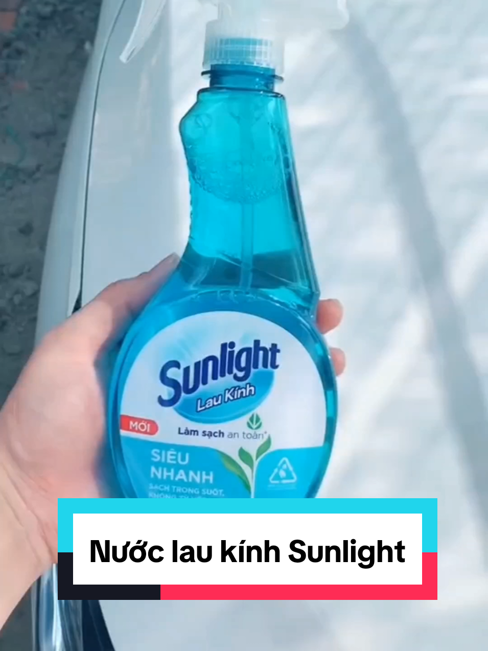 Nước lau kính Sunlight đa năng, tiện dụng #sunlight #laukinh #clean #viral #fyp 