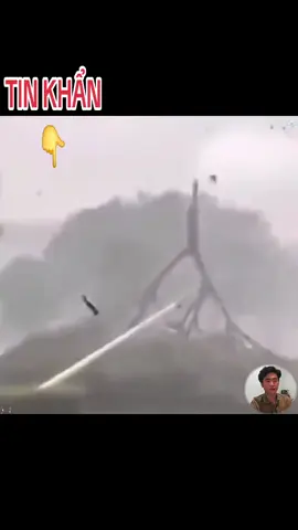 🆘️🆘️🆘️Đang có bão số 13, dự báo càn quét qua Quảng Nam. Bà con chú ý 