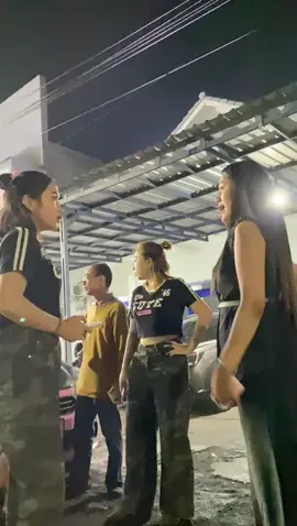 @Kadekkomang @citra.aprilia 