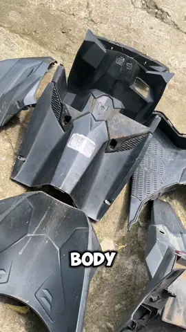 PP Primer Surfacer PS 02 Black Matte dari Dumons siap bikin bodi kasar paman tampil anyar lagi! 💪 Pengaplikasiannya? Gampang banget! Tinggal spray aja tanpa tambahan thinner dan clear. Sat set sat set langsung kinclong, paman! 😎 Yang pasti-pasti aja... Dumons solusinya! 🔥 #dumons #catmotor #bengkelmotor #fyppppppppppppppppppppppp #fypage 