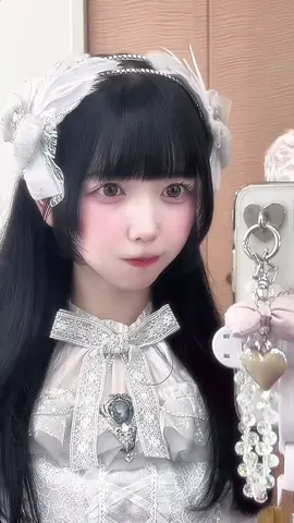 CURE'T【キュアリット】白色担当城田あいりです🏹‎🤍 みんなといっぱい思い出作って行きたいです♡ よろしくお願いしますᐢ.ˬ.ᐢ  #AVAM さん #トキメキSOS！ #CURET #キュアリット