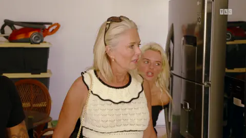 Chloe's mom wasn't ready for this house tour 😳 #90DayFiance: The Other Way TONIGHT at 8/7c!
