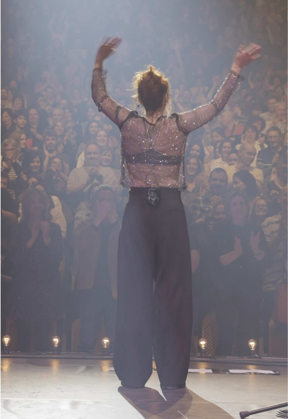 Souvenir d’Espagne 🇪🇸❤️ ¡Barcelona, Madrid, tengo muchas ganas de volver a veros! ¡Os quiero! Nos vemos esta noche 🎉 #espana #OnTour #live #concert #zaz 