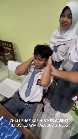 kenapa di toko berisik gaboleh ada baju? #prank 