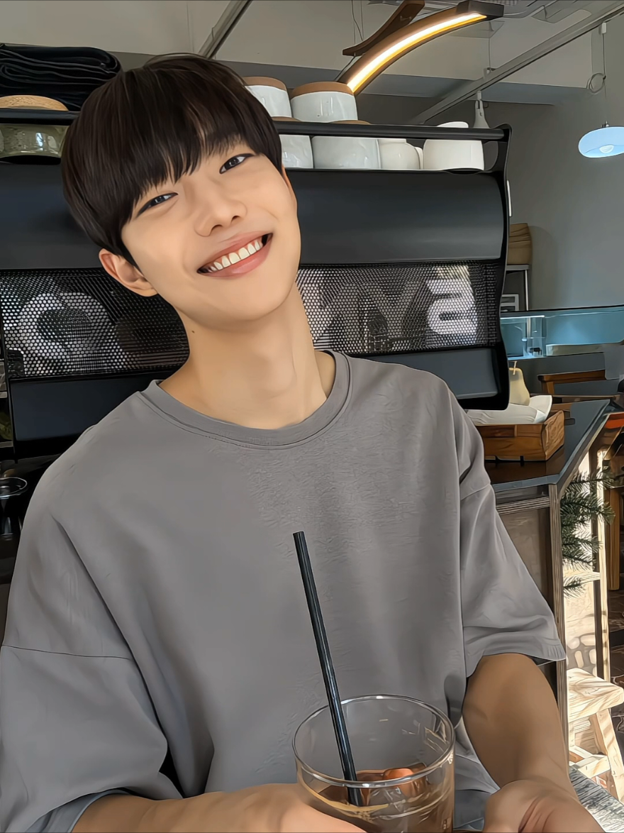 bf ko pala — #jojoonyoung #spiritfingers 