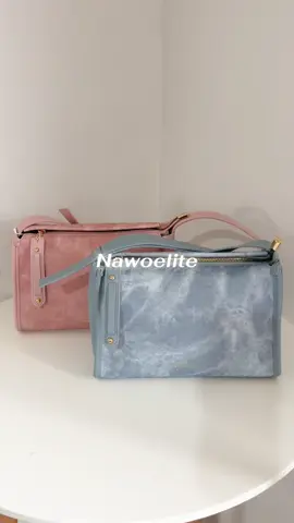Nawoelite blue and pink 🩵🩷 #nawoelite #กระเป๋าสะพายข้าง #แพ็ทรีวิวกระเป๋า #กระเป๋าผู้หญิง 