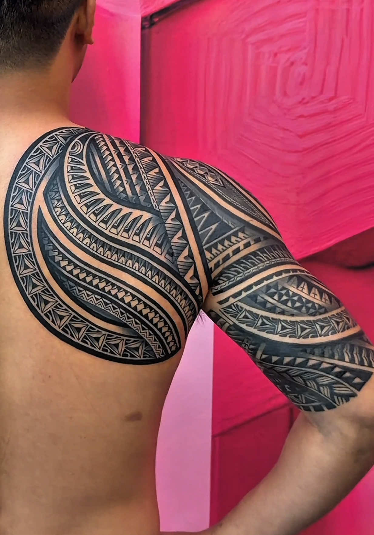 Full Bắp Tay nối Lưng Vai Ngực - chịu đau tốt, không tê ✍🏻 #tattoo #maori #polynesian 