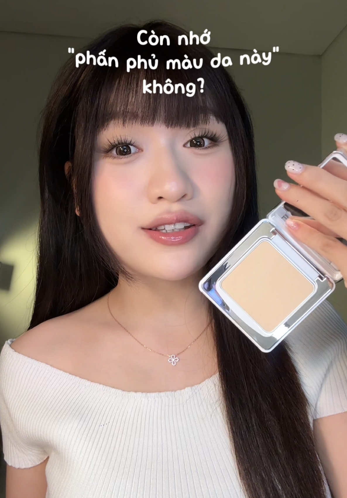 Nó giống như kiểu phấn nền nhưng sẽ mỏng nhẹ và dễ dùng hơn phấn nền. Ngoài ra còn có chống nắng nên mn yên tâm sài nha!!🤩🤩  #goclamdep #reviewlamdep #phanphuchongnang #phannen #carslan 