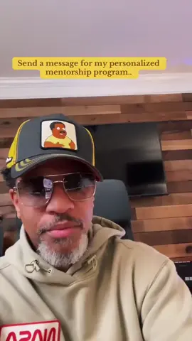 Pay close attention: earlier, you showed that you were short in the market, and now you’ve switched to a long position. Let me explain what’s happening. I’m currently holding a short position because my chart indicates that I should be. The price is sitting at a resistance level, so I’ll remain short until I identify clear support. Stay focused.#xrp#eth#crypto#viral#fyp